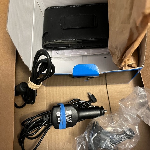 Garmin Nuvi 2595 LMT 5” GPS Navigation System - Picture 5 of 5